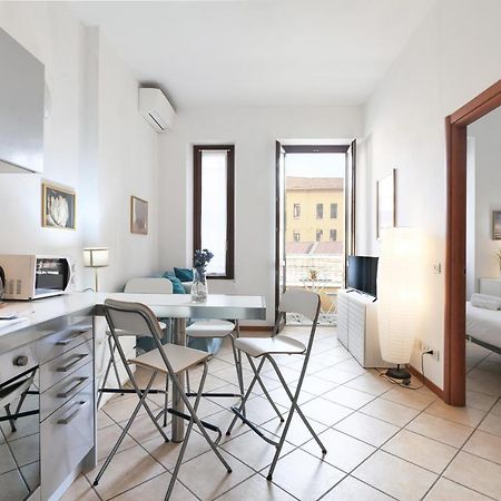 Appartamento Primopiano - Scalvini Milano Esterno foto