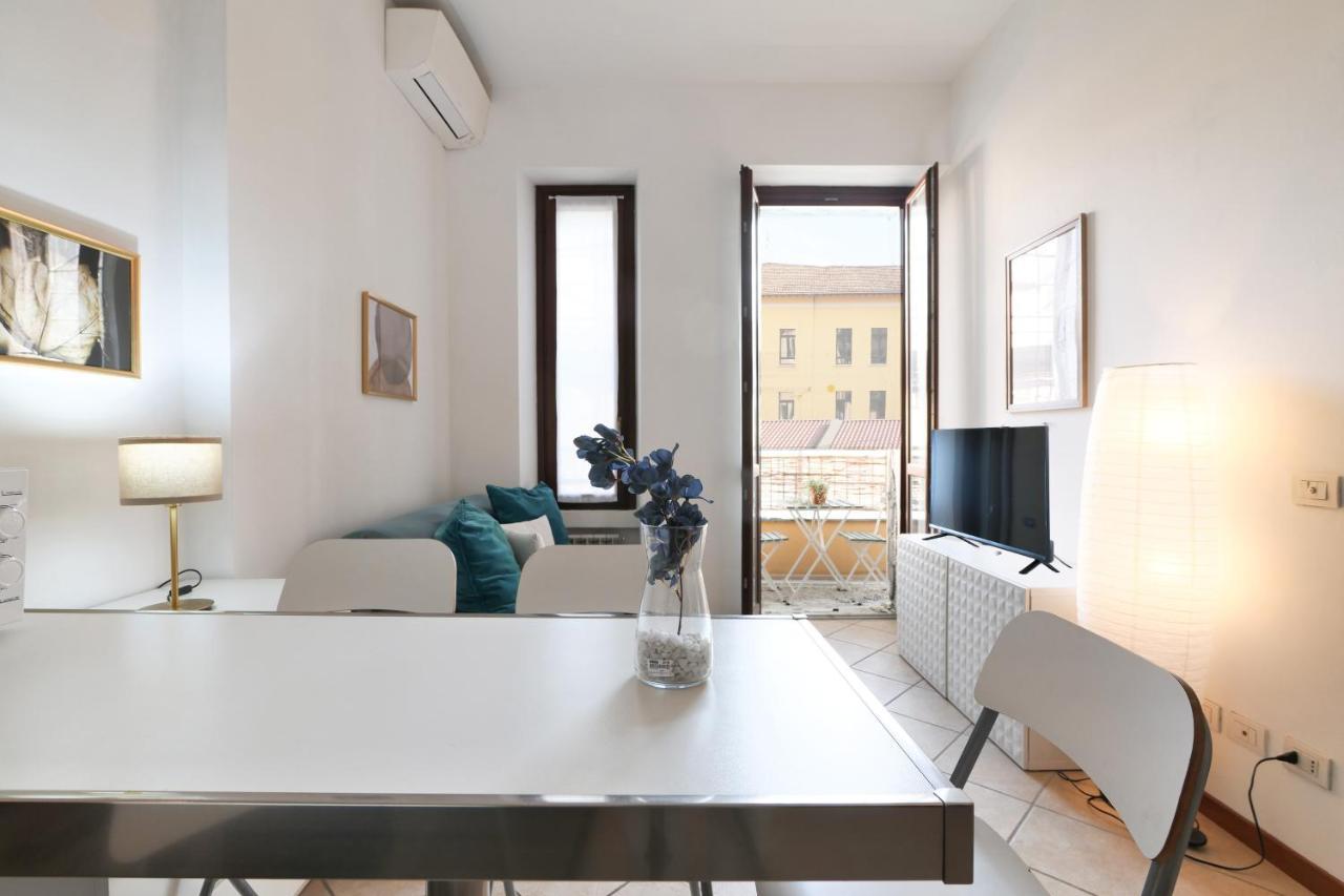 Appartamento Primopiano - Scalvini Milano Esterno foto
