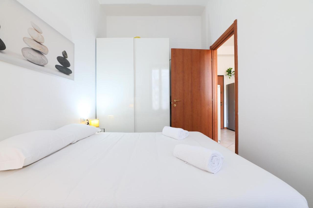 Appartamento Primopiano - Scalvini Milano Esterno foto