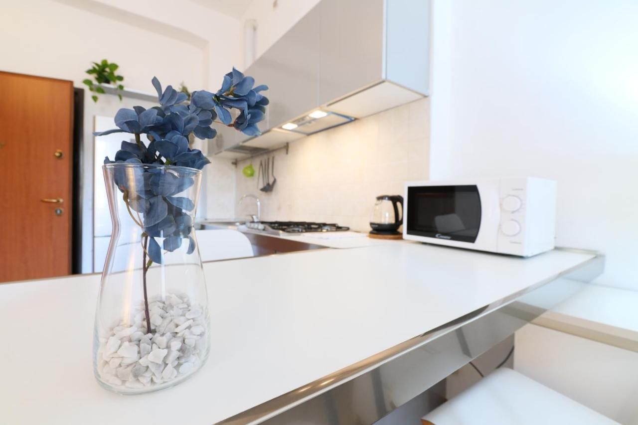 Appartamento Primopiano - Scalvini Milano Esterno foto